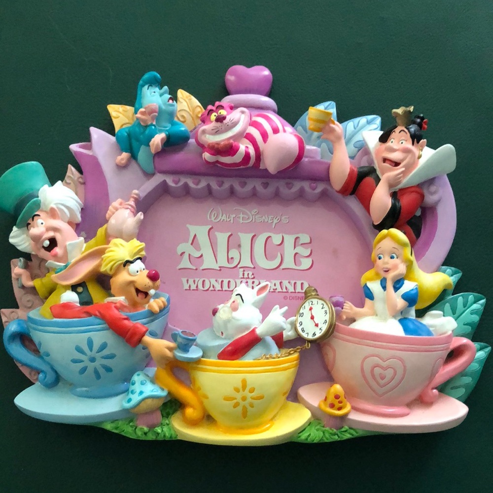Disney Alice in Wonderland frame